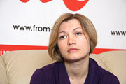 Нардеп-оппозиционер ушла от ответа, почему провалились объявленные Яценюком забастовки