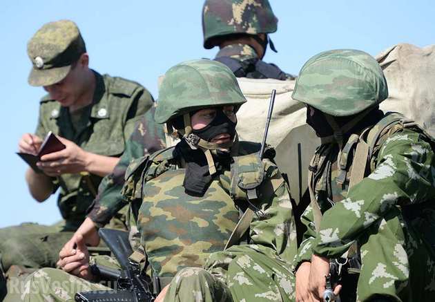 Штаб АТО: Россия сосредоточила на границе с Украиной 54 тысячи военных 