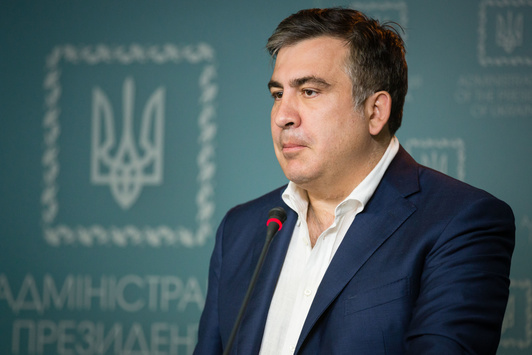 Саакашвили начал мешать политическим планам Порошенко