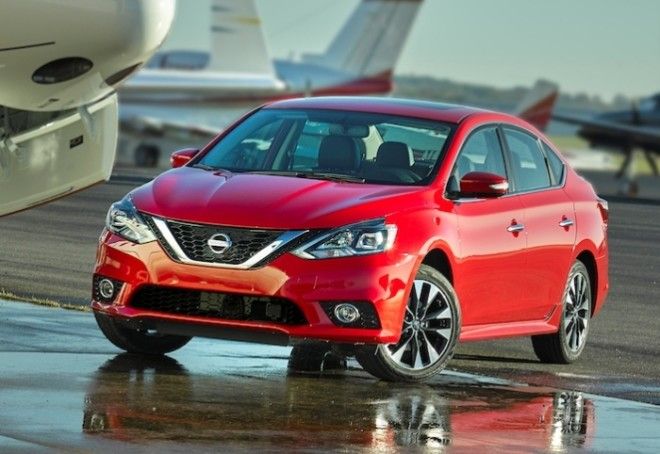 Владельцы Nissan Sentra обычно не разделяют радость других водителей от покупки нового автомобиля Фото cheatsheetcom