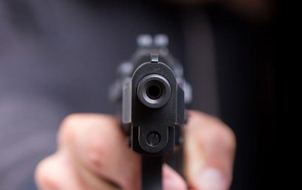 В Сумах таксист вместо оплаты услуг получил 20 выстрелов из пистолета
