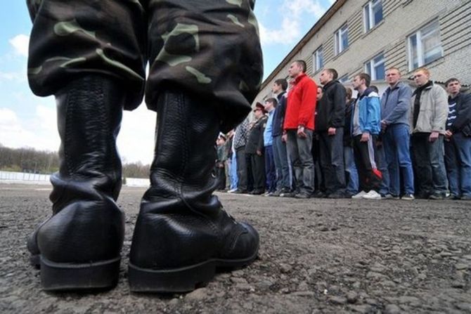 В Украине новая волна «охоты» на призывников: парней забирают из офисов и магазинов
