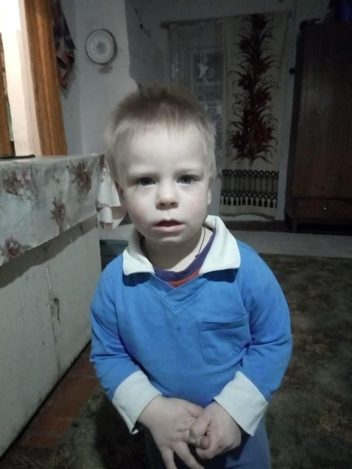 Под Киевом развернули поиск пропавшего 2-летнего малыша: людей молят о помощи
