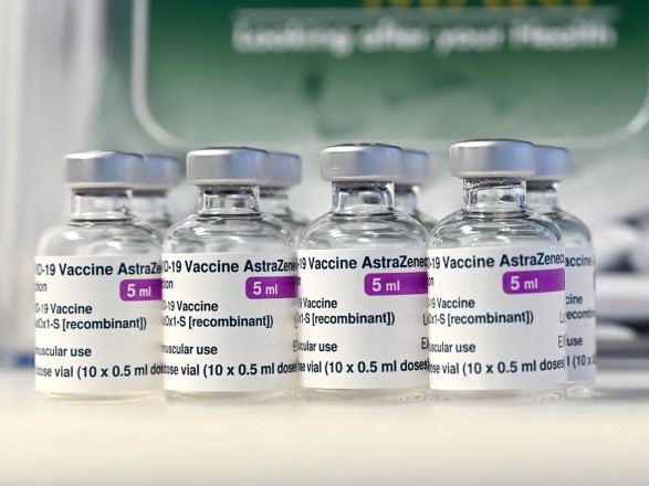 Ученые заявляют, что обнаружили причину и связь случаев тромбоза после вакцин AstraZeneca и Johnson & Johnson