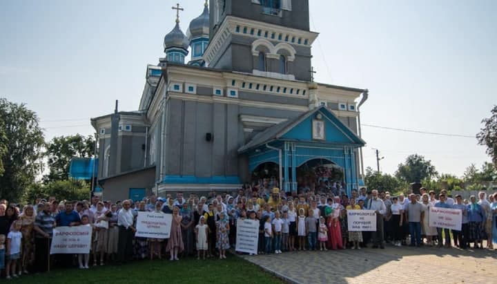 Община храма УПЦ в Радивилове Ровенской области